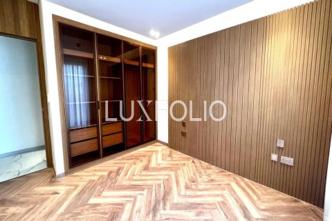 Adosado en Jumeirah Golf Estates, Dubai, 3 dormitorios, 204 m², № 46410 - foto 7