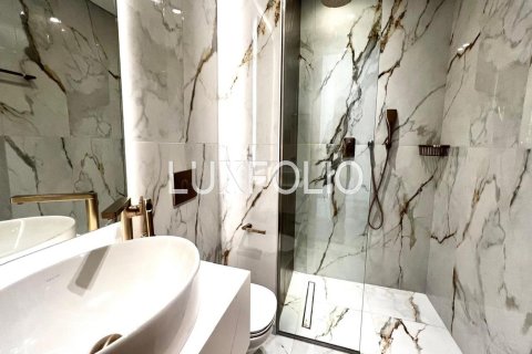 Adosado en Jumeirah Golf Estates, Dubai, 3 dormitorios, 204 m², № 46410 - foto 10