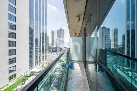 Apartment in Downtown Dubai (Downtown Burj Dubai), Dubai 2 bedrooms, 99 sq.m. № 21631 - photo 16