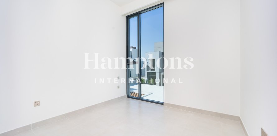 Вилла в Arabian Ranches 3, Дубай, 4 спальни, 456м², № 78549