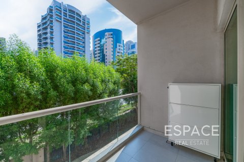 Снять в аренду квартиру в Greens, Дубай: 1 спальня, 70м², № 62111 - фото 15