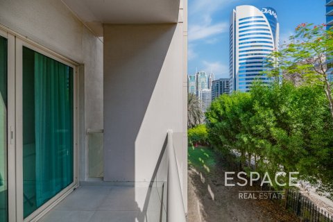 Снять в аренду квартиру в Greens, Дубай: 1 спальня, 70м², № 62111 - фото 14