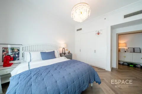 Снять в аренду квартиру в Пальме Джумейре, Дубай: 3 спальни, 206м², № 62114 - фото 12