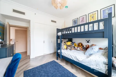 Снять в аренду квартиру в Пальме Джумейре, Дубай: 3 спальни, 206м², № 62114 - фото 13