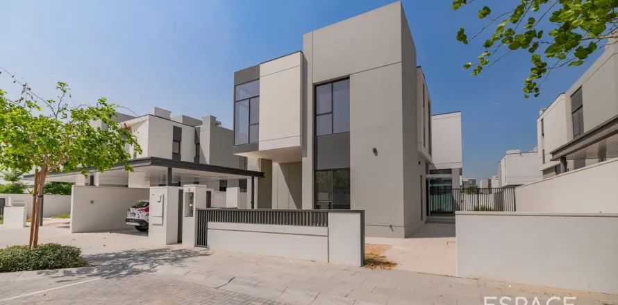 Villa en Al Furjan, Dubai, 5 dormitorios, 418 m², № 62116