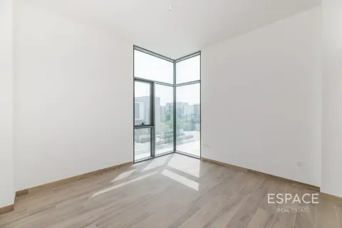 Villa en Al Furjan, Dubai, 5 dormitorios, 418 m², № 62116 - foto 15
