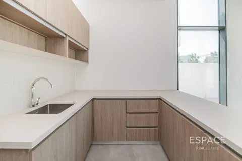 Villa en Al Furjan, Dubai, 5 dormitorios, 418 m², № 62116 - foto 4