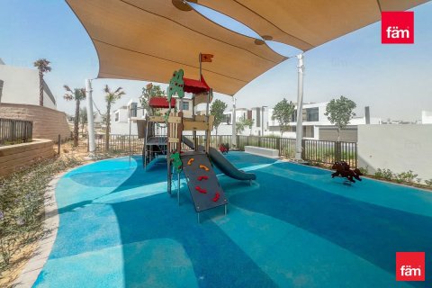 Villa in Al Furjan, Dubai 4 bedrooms, 584.4 sq.m. № 40356 - photo 2