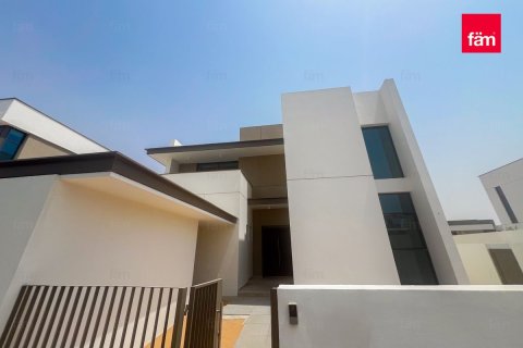 Villa in Al Furjan, Dubai 4 bedrooms, 584.4 sq.m. № 40356 - photo 9