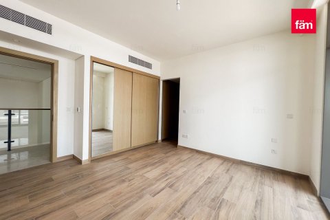Villa in Al Furjan, Dubai 4 bedrooms, 584.4 sq.m. № 40356 - photo 19