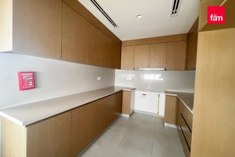 Villa in Al Furjan, Dubai 4 bedrooms, 584.4 sq.m. № 40356 - photo 30