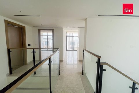 Villa in Al Furjan, Dubai 4 bedrooms, 584.4 sq.m. № 40356 - photo 5