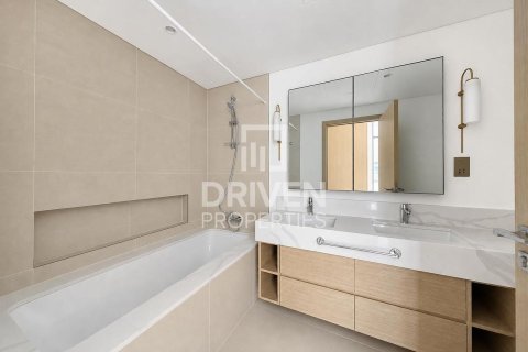 Apartment in 17 Icon Bay, Dubai Creek Harbour (The Lagoons), Dubai 2 bedrooms, 98.11 sq.m. № 128162 - photo 11