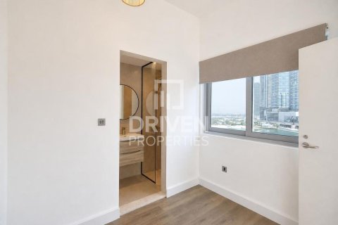 Appartement à Azure Residences, Palm Jumeirah, Dubai, 2 chambres, 187.48 m², № 128164 - photo 11