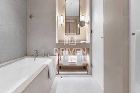 Apartamento en Vida Residences Dubai Mall, Downtown Dubai (Downtown Burj Dubai), Dubai, 1 dormitorio, 70.61 m², № 128177 - foto 16