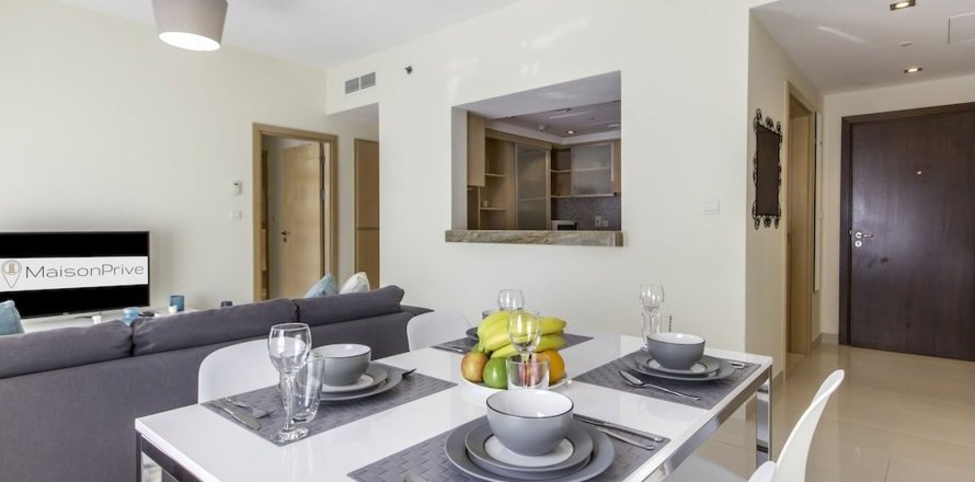 Apartment in BAY'S EDGE in Business Bay, Dubai 3 bedrooms, 210 sq.m. № 30389