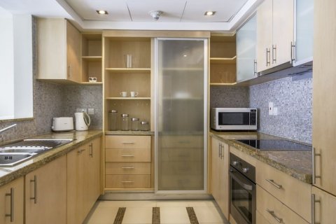 Apartment in BAY'S EDGE in Business Bay, Dubai 3 bedrooms, 210 sq.m. № 30389 - photo 6