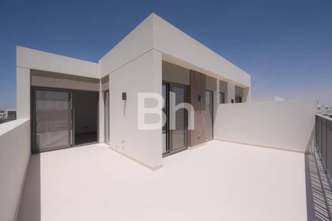 Villa in Tilal Al Ghaf, Dubai 5 bedrooms, 317 sq.m. № 57085 - photo 5