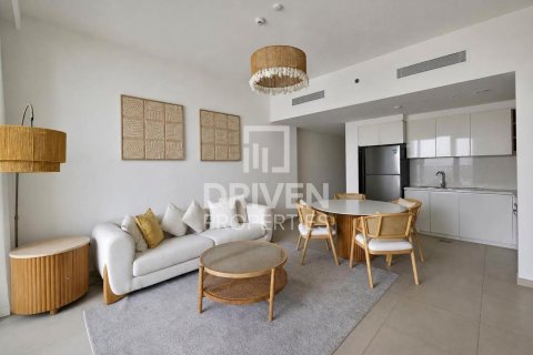 Apartment in Zabeel, Dubai 2 bedrooms, 108.51 sq.m. № 138507