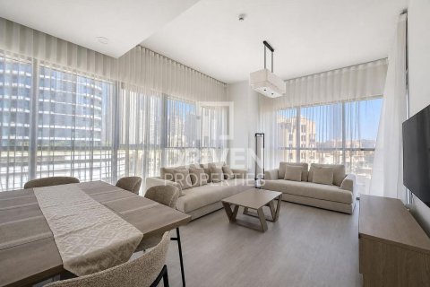 Apartment in Bellevue Towers, Downtown Dubai (Downtown Burj Dubai), Dubai 3 bedrooms, 159.33 sq.m. № 138506 - photo 2