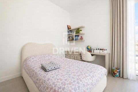 Apartment in Bellevue Towers, Downtown Dubai (Downtown Burj Dubai), Dubai 3 bedrooms, 159.33 sq.m. № 138506 - photo 14