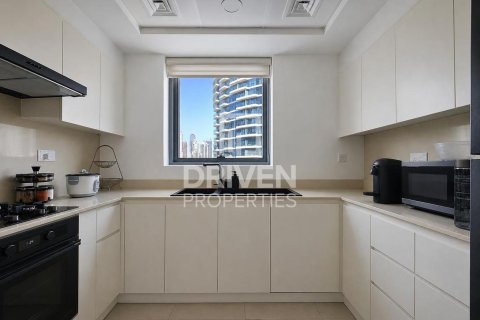 Apartment in Bellevue Towers, Downtown Dubai (Downtown Burj Dubai), Dubai 3 bedrooms, 159.33 sq.m. № 138506 - photo 21