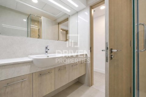 Apartment in Bellevue Towers, Downtown Dubai (Downtown Burj Dubai), Dubai 3 bedrooms, 159.33 sq.m. № 138506 - photo 26