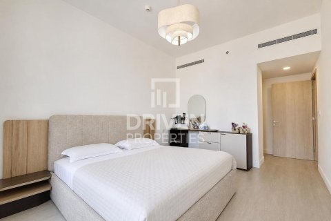 Apartment in Bellevue Towers, Downtown Dubai (Downtown Burj Dubai), Dubai 3 bedrooms, 159.33 sq.m. № 138506 - photo 9