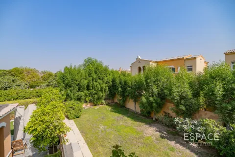 Снять в аренду таунхаус в Арабиан Ранчес, Дубай: 3 спальни, 279м², № 71346 - фото 16