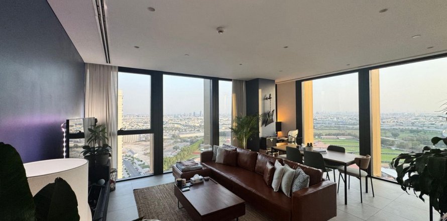 Квартира в Бизнес-Бэе, Дубай, 2 спальни, 136.2м², № 13978