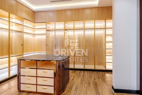 Villa in Al Barsha South, Al Barsha, Dubai 6 bedrooms, 2148 sq.m. № 65363 - photo 28