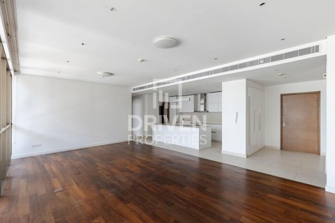 Apartamento en City Walk, Dubai, 3 dormitorios, 209 m², № 65362 - foto 1