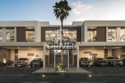 Villa in Dubai South (Dubai World Central), Dubai 7 bedrooms, 1085.48 sq.m. № 127555 - photo 11