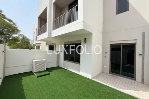 تاون هاوس في Town Square, دبي 3 غرف نوم, 188 م² رقم 46433 - صورة 1
