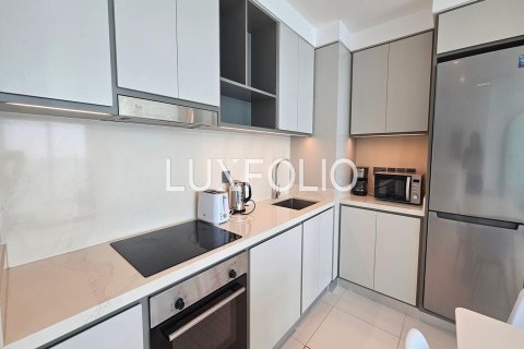 Apartamento en EMAAR Beachfront, Dubai Harbour, Dubai, 1 dormitorio, 74 m², № 46431 - foto 8