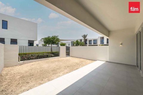 Villa à Dubai, 3 chambres, 173.9 m², № 41840 - photo 23