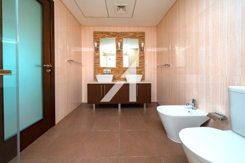 شقة في DIFC, دبي 3 غرف نوم, 227.6 م² رقم 9168 - صورة 3