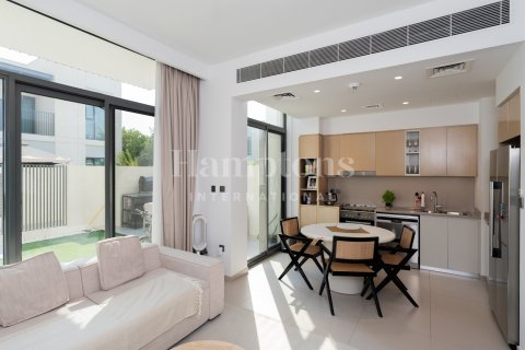Снять в аренду таунхаус в Sun, Arabian Ranches 3, Дубай: 3 спальни, 180.41762600м², № 63689 - фото 13