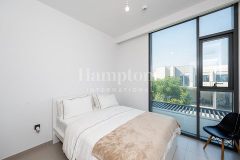 Снять в аренду таунхаус в Sun, Arabian Ranches 3, Дубай: 3 спальни, 180.41762600м², № 63689 - фото 19