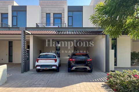 Снять в аренду таунхаус в Sun, Arabian Ranches 3, Дубай: 3 спальни, 180.41762600м², № 63689 - фото 26