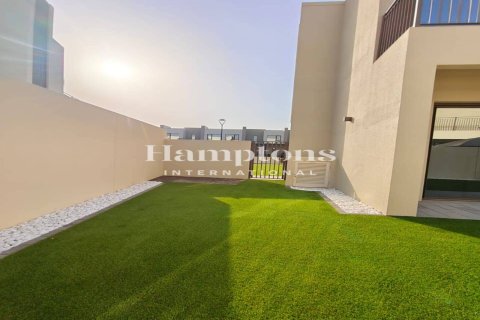 Villa in Dubai South (Dubai World Central), Dubai 4 bedrooms, 237.36716500 sq.m. № 63691 - photo 19