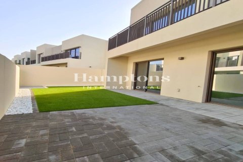 Villa in Dubai South (Dubai World Central), Dubai 4 bedrooms, 237.36716500 sq.m. № 63691 - photo 17