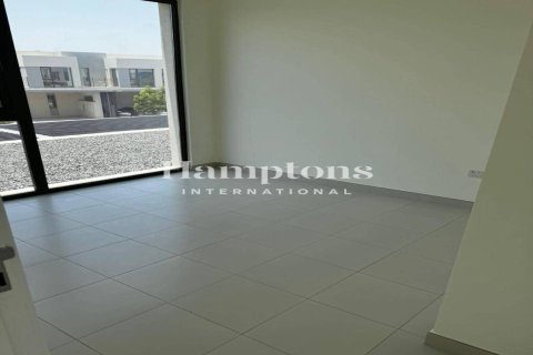 Villa in Dubai South (Dubai World Central), Dubai 4 bedrooms, 237.36716500 sq.m. № 63691 - photo 11