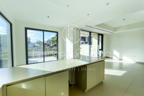 Villa in Dubai Hills Estate, Dubai 5 bedrooms, 254.1 sq.m. № 47287 - photo 4