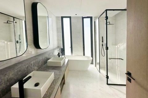 Villa en Dubai, 5 dormitorios, 530.4 m², № 47276 - foto 18