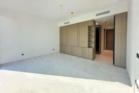 Villa en Dubai, 5 dormitorios, 530.4 m², № 47276 - foto 17