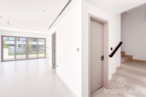 Villa à Dubai, 4 chambres, 316.9 m², № 47286 - photo 18