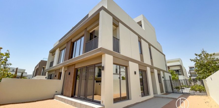Villa à Dubai, 4 chambres, 316.9 m², № 47286