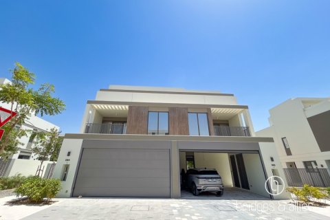Villa à Dubai, 4 chambres, 316.9 m², № 47286 - photo 16