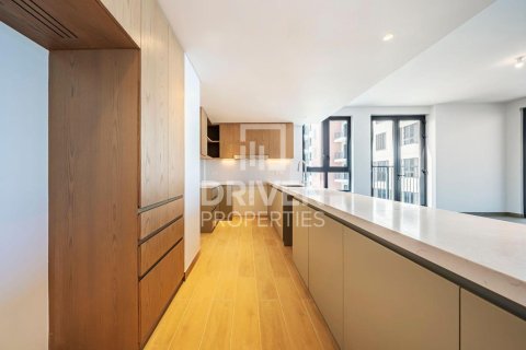 Apartment in La Mer, Jumeirah, Dubai 3 bedrooms, 196.4 sq.m. № 128752 - photo 12